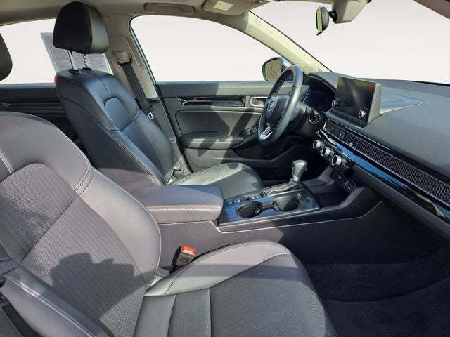 2024 Honda Civic Hatchback EX-L - Photo 8