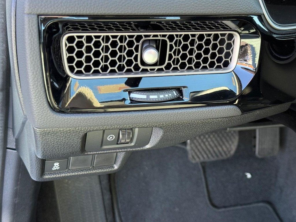 2024 Honda Civic Hatchback EX-L - Photo 23