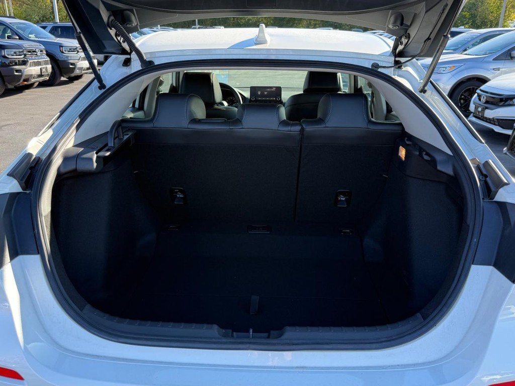 2024 Honda Civic Hatchback EX-L - Photo 6