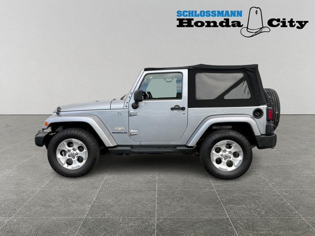 2013 Jeep Wrangler Sahara