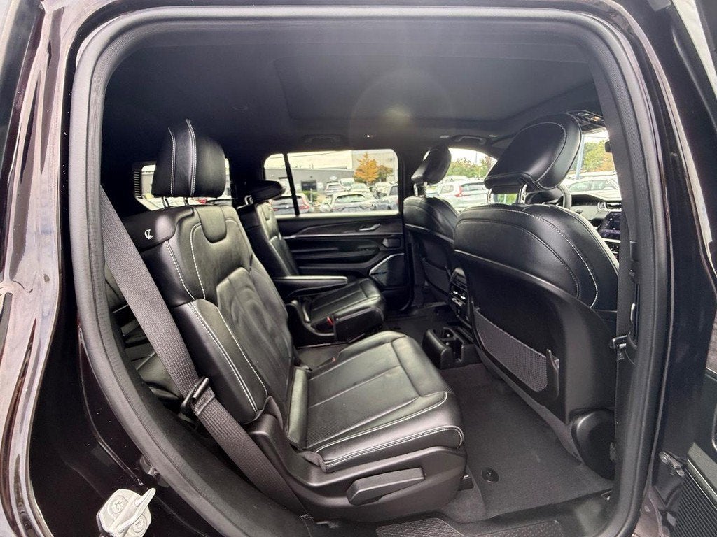 2023 Jeep Grand Cherokee L Overland