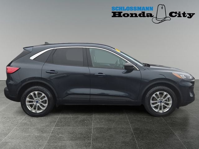 2022 Ford Escape SE Hybrid