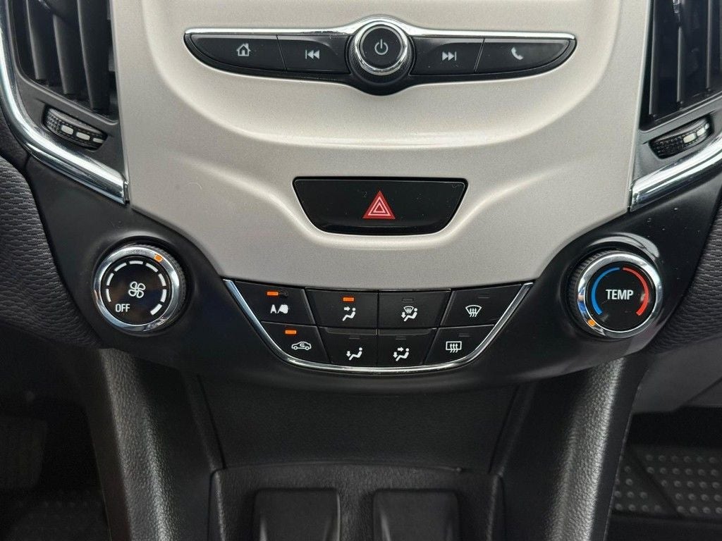 2018 Chevrolet Cruze LS