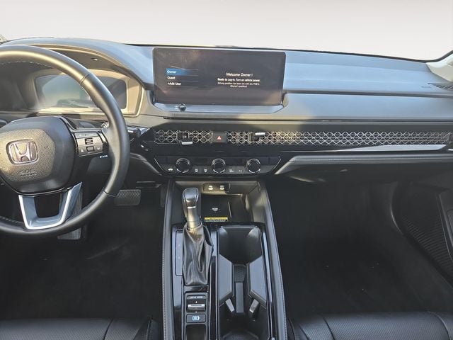 2023 Honda Accord Hybrid Touring w/o BSI