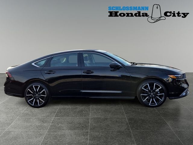 2023 Honda Accord Hybrid Touring w/o BSI
