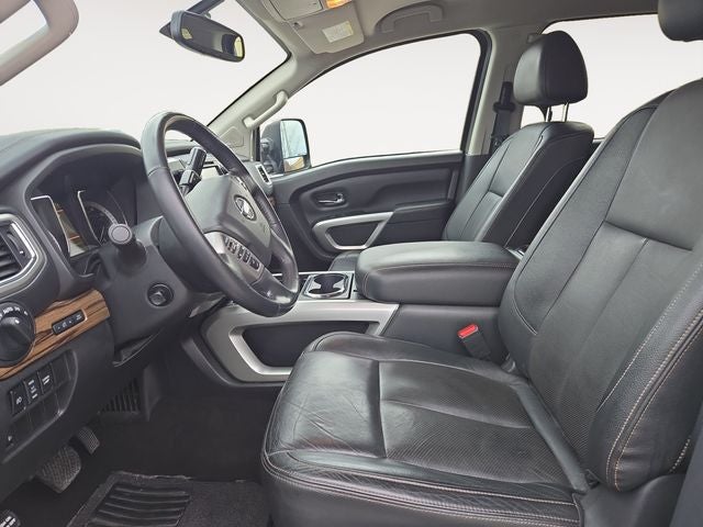 2019 Nissan Titan XD SL