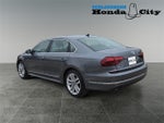 2017 Volkswagen Passat 1.8T SE w/Technology