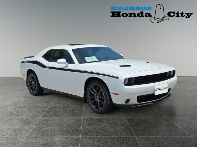 2023 Dodge Challenger SXT