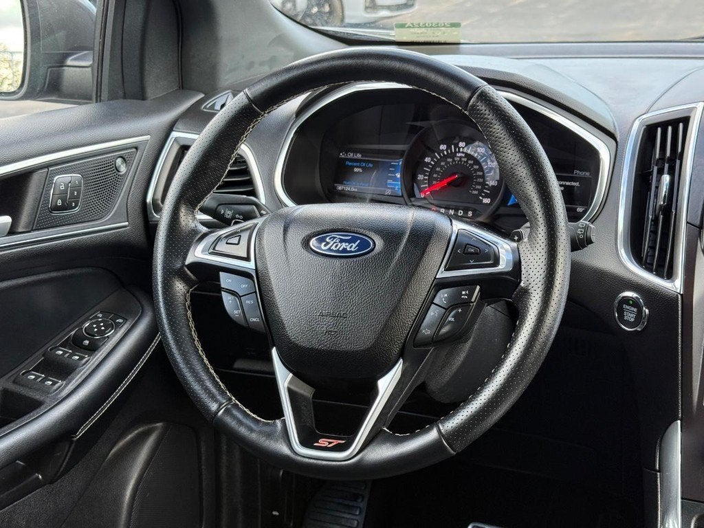 2021 Ford Edge ST