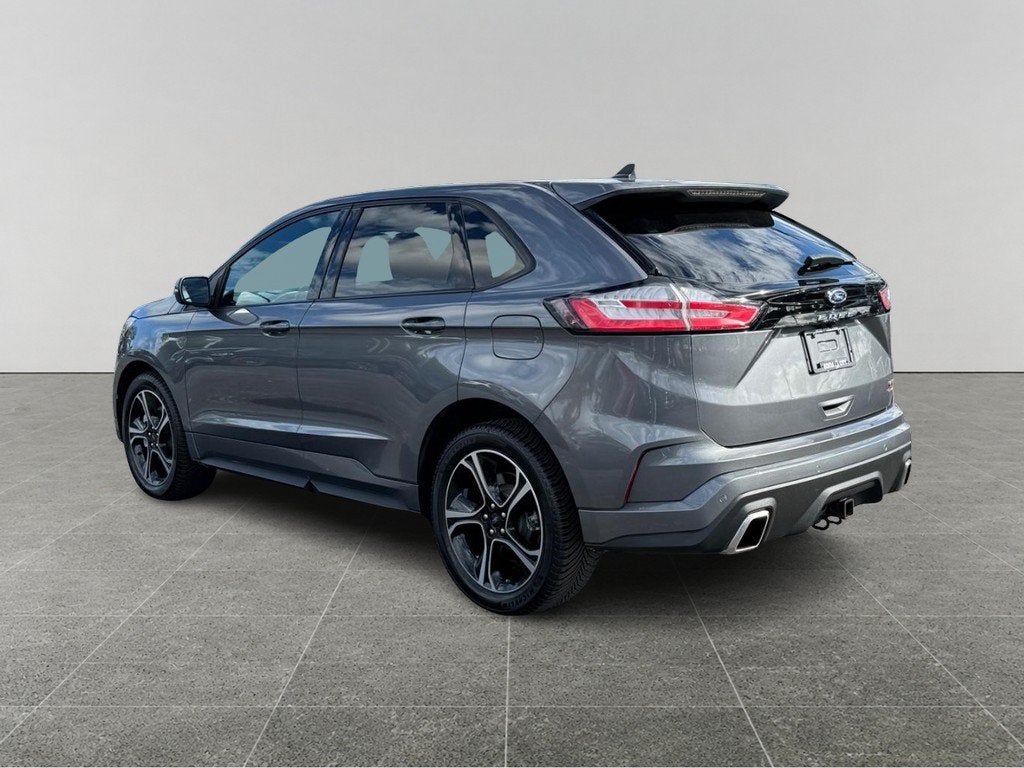 2021 Ford Edge ST