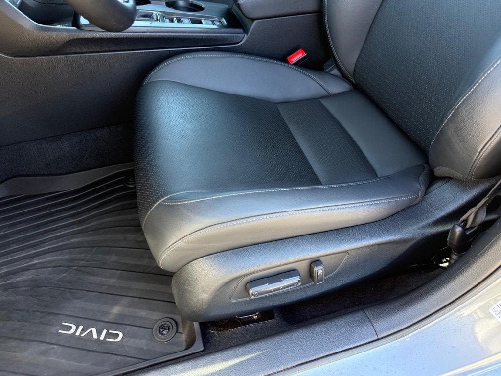 2024 Honda Civic Touring - Photo 26