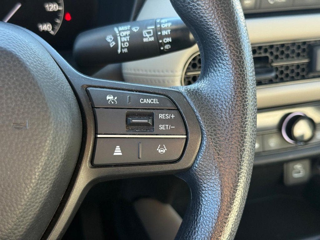 2024 Honda HR-V LX