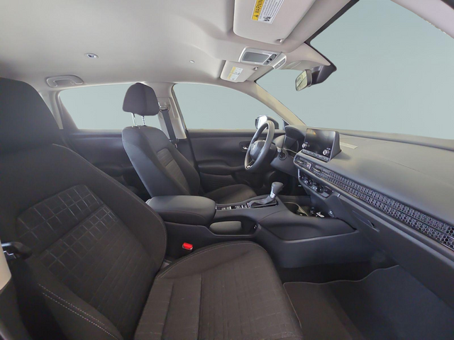 2025 Honda HR-V LX - Photo 10