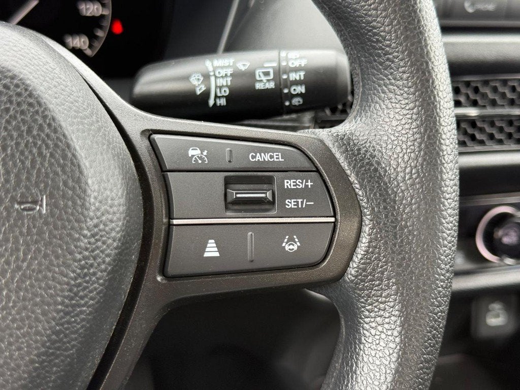 2024 Honda HR-V LX