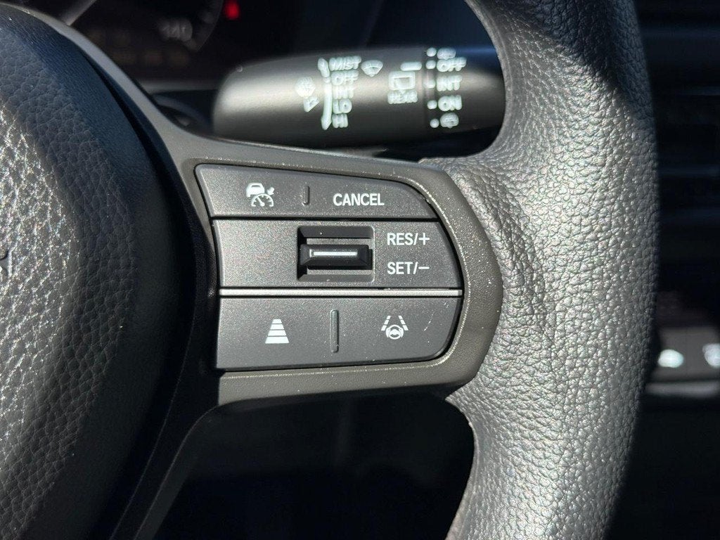 2025 Honda HR-V LX