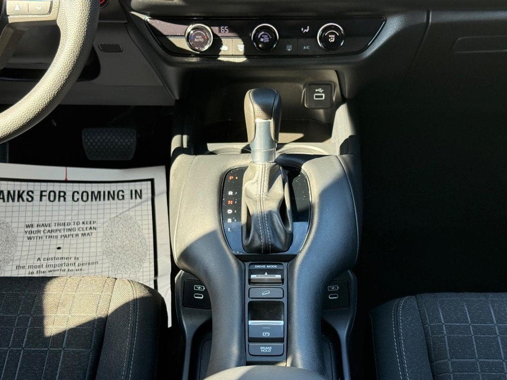2025 Honda HR-V LX