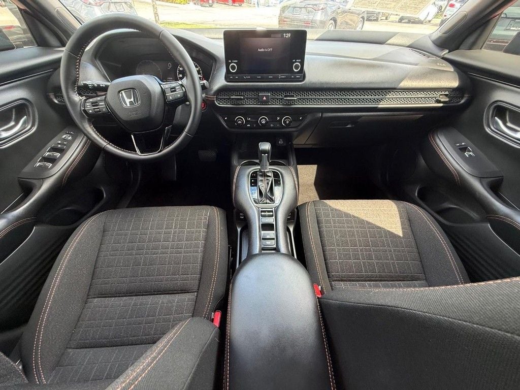 2025 Honda HR-V Sport - Photo 12
