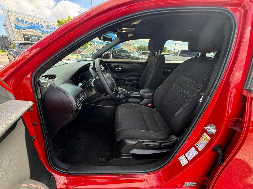 2025 Honda HR-V Sport - Photo 22