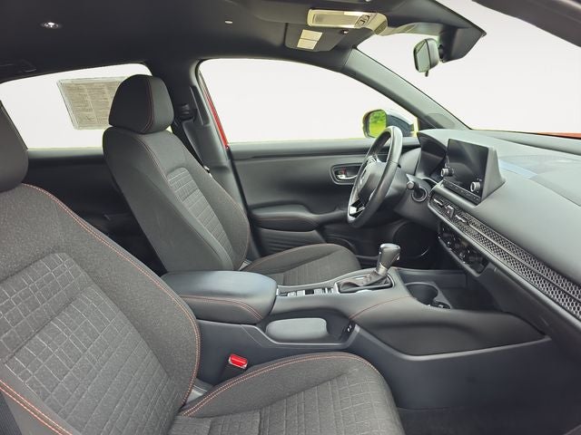 2025 Honda HR-V Sport - Photo 8