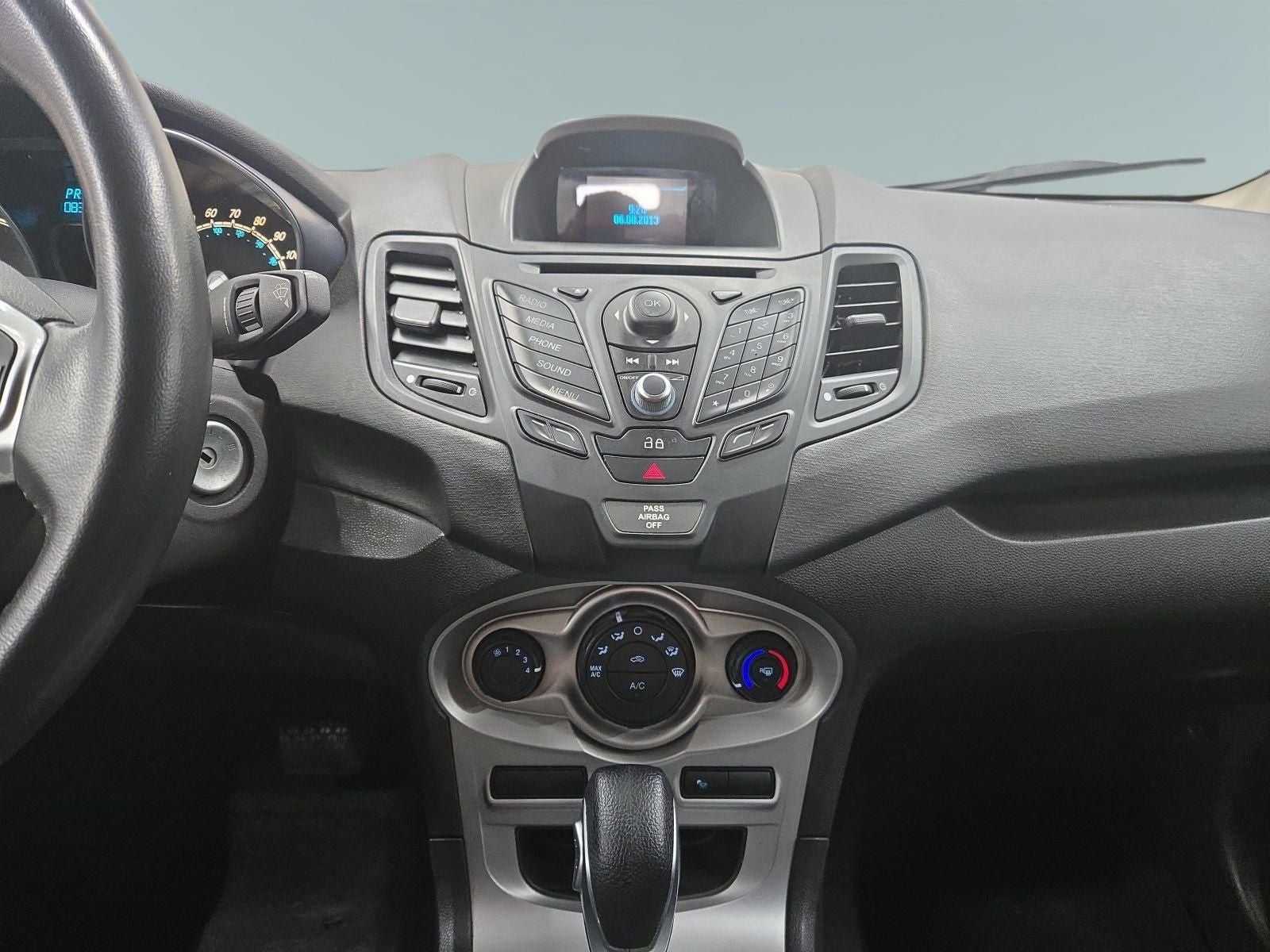 2014 Ford Fiesta SE