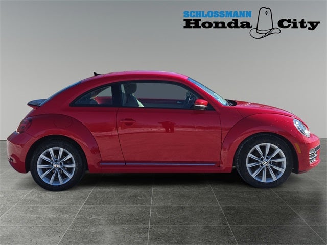 2017 Volkswagen Beetle 1.8T SE