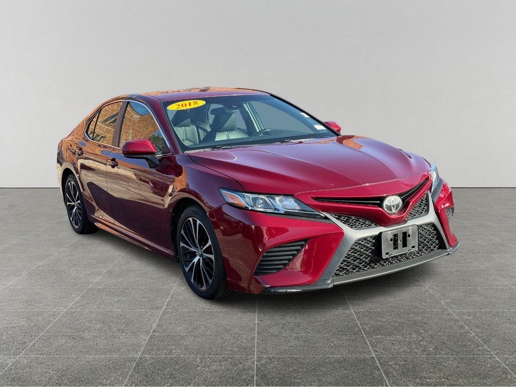 2018 Toyota Camry SE