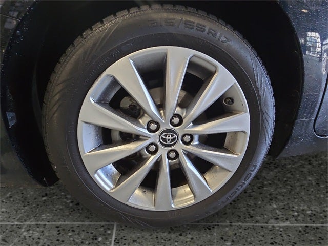 2017 Toyota Camry XLE