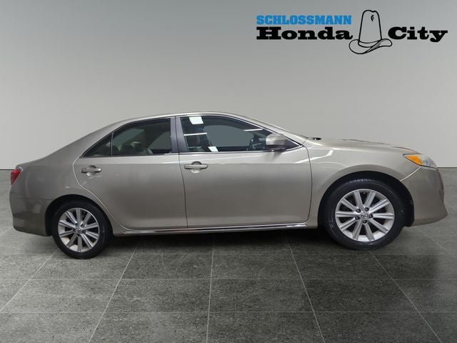 2014 Toyota Camry XLE