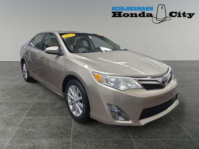 2014 Toyota Camry XLE