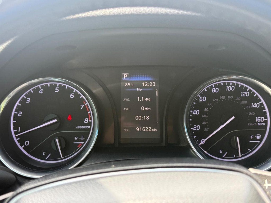 2020 Toyota Camry SE