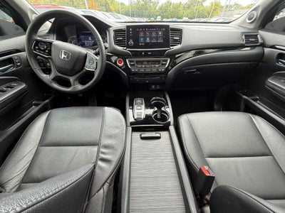 2022 Honda Pilot Touring 8 Passenger
