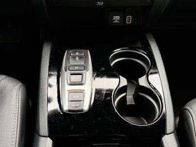 2022 Honda Pilot Touring 8 Passenger