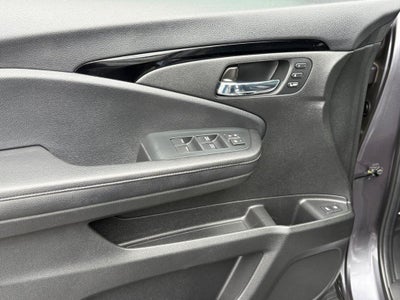 2022 Honda Pilot Touring 8 Passenger