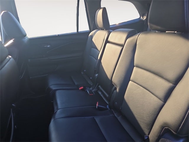 2021 Honda Pilot Touring 8 Passenger