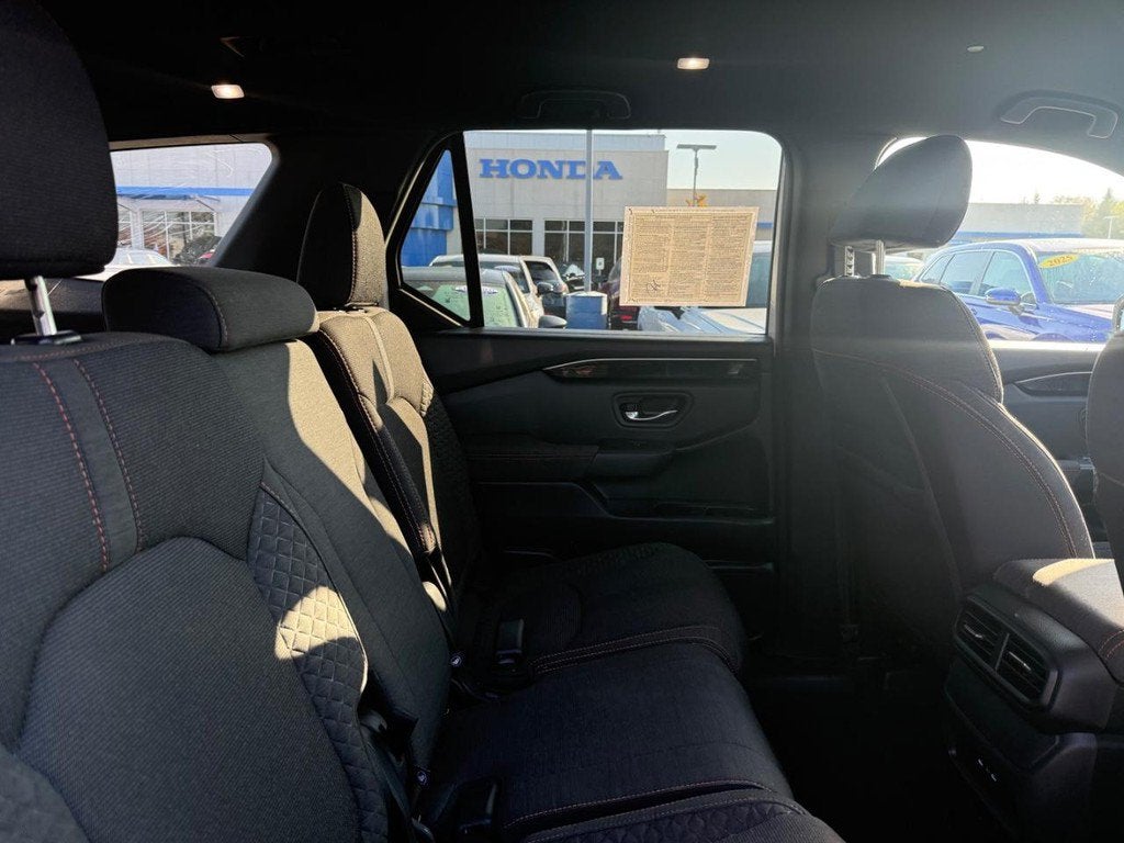 2025 Honda Pilot Sport