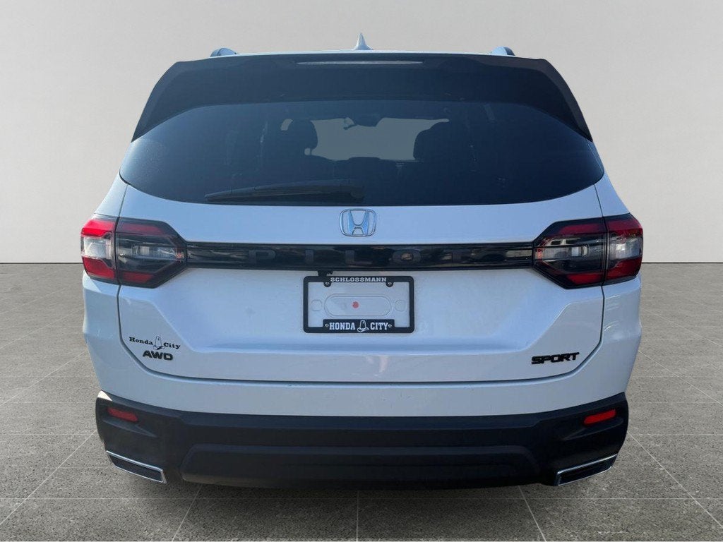 2025 Honda Pilot Sport