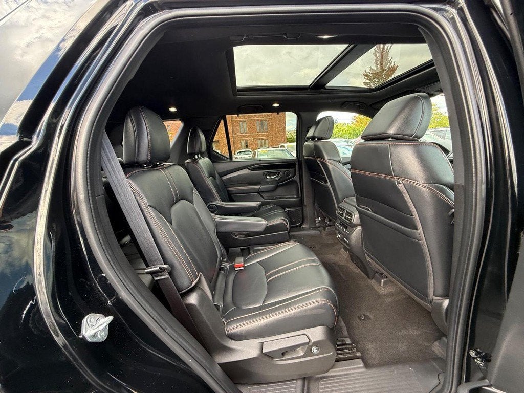 2023 Honda Pilot TrailSport