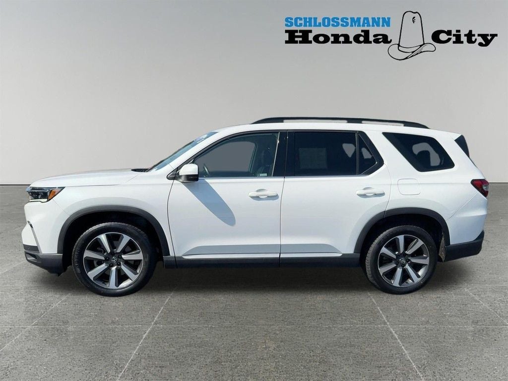 2023 Honda Pilot Touring