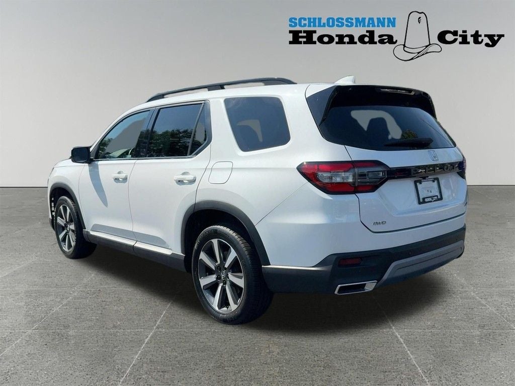 2023 Honda Pilot Touring