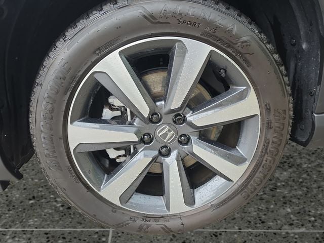 2025 Honda Pilot Touring - Photo 10