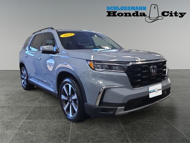 2023 Honda Pilot Touring