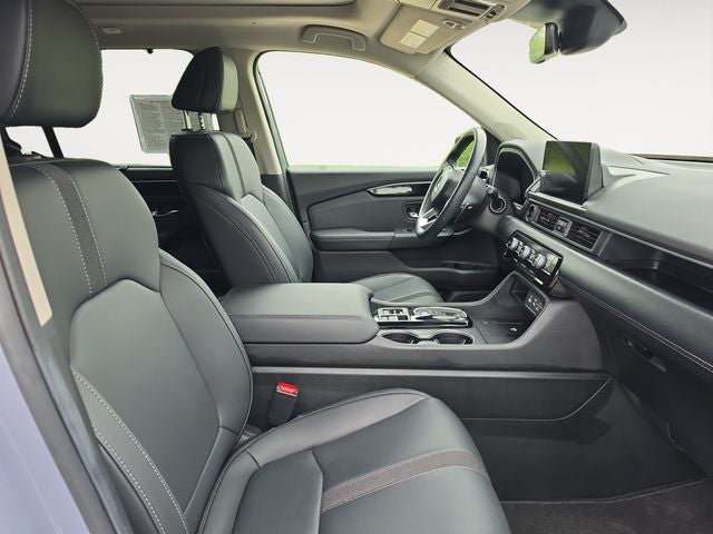2025 Honda Pilot Touring - Photo 8