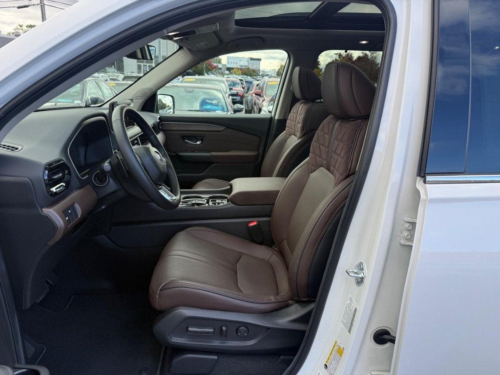 2026 Honda Pilot Elite - Photo 22