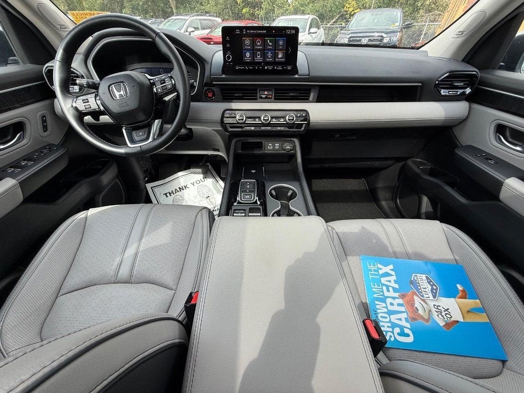 2025 Honda Pilot Elite - Photo 14