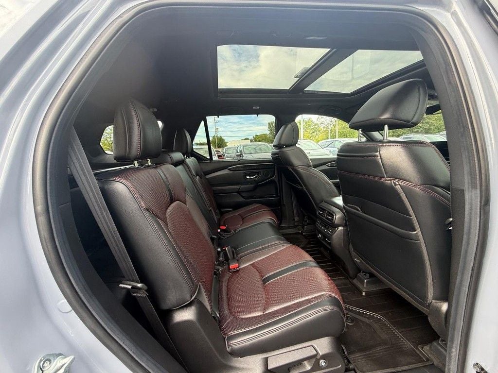 2025 Honda Pilot Black Edition