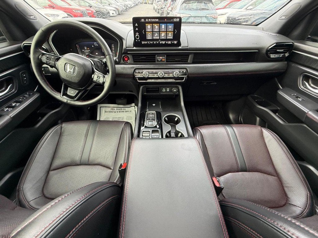 2025 Honda Pilot Black Edition