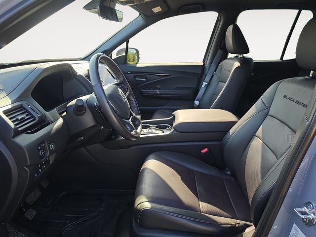 2025 Honda Ridgeline Black Edition