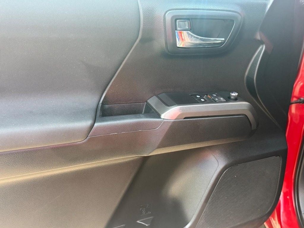 2017 Toyota Tacoma TRD Sport V6