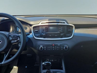 2018 Kia Sorento LX