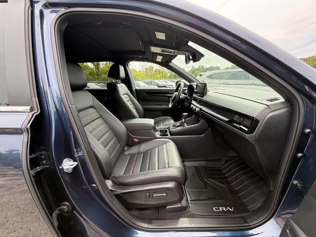 2025 Honda CR-V Hybrid Sport Touring